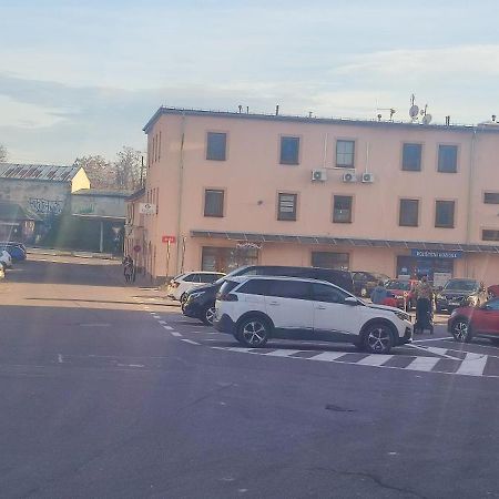 Apartmany Pod Divadlem زنويمو المظهر الخارجي الصورة