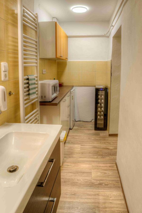 Apartmany Pod Divadlem زنويمو المظهر الخارجي الصورة